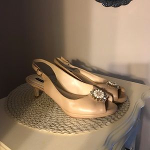 Leather Alex Marie pumps.  2” heel.   EUC. Worn 1x